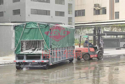 升降雨篷半岛在线(中国)6I.jpg